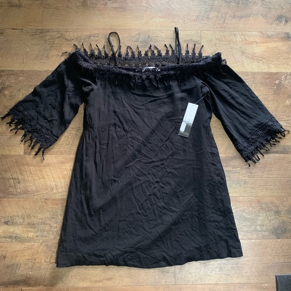 Kensie Crosshatch Rayon Lace Cold Shoulder Dress - Picture 3 of 4